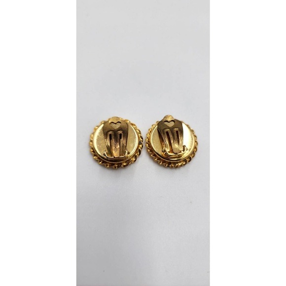 Vintage Round Mosaic Clip Back Floral Earrings Gold Tone - Picture 3 of 7